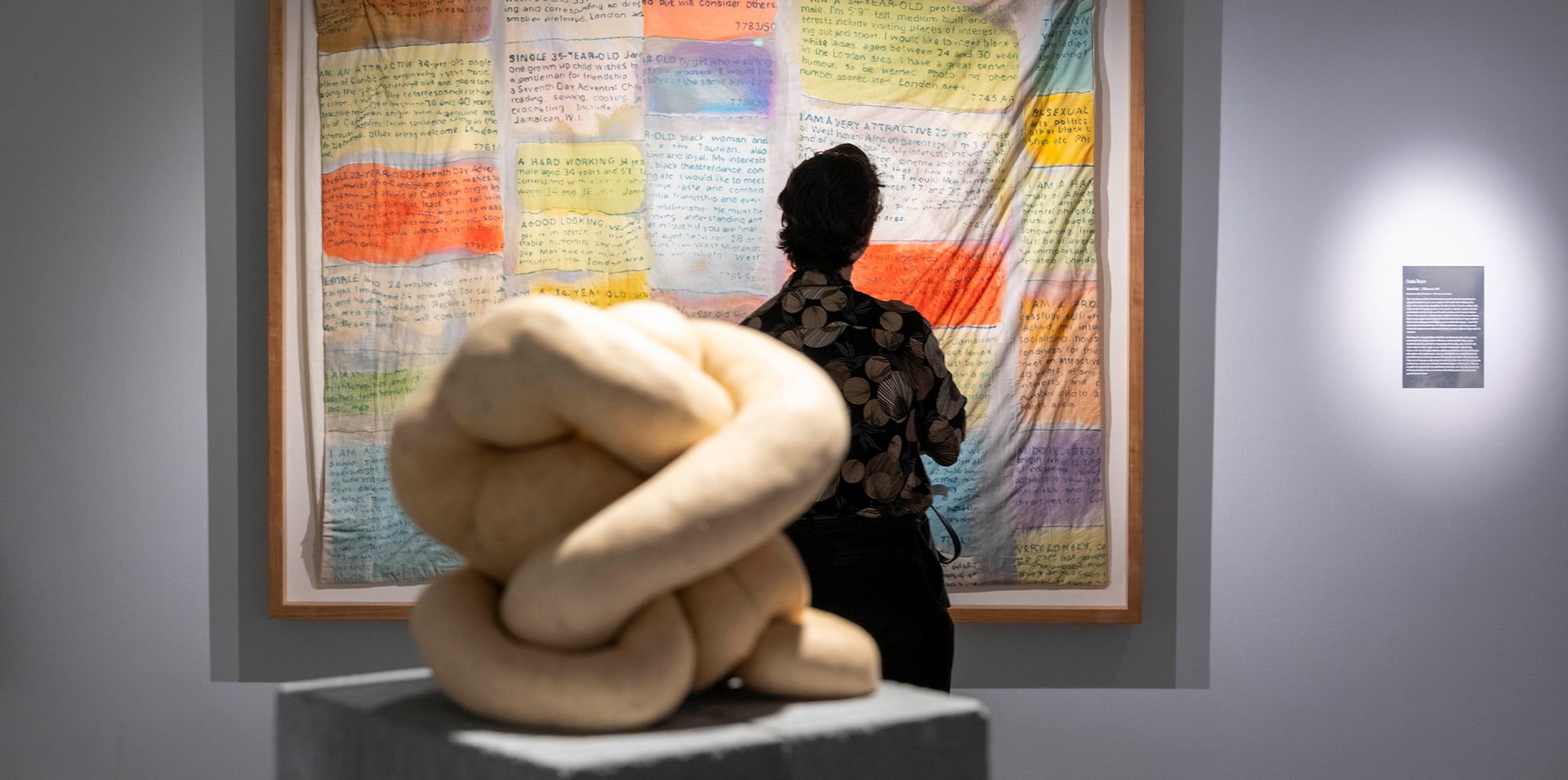 Pera Museum Organizes Guided Exhibition Tours with Curator